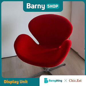 Modern Display Unit Red Swivel Accent Chair - Stylish Velvet Lounge Seating